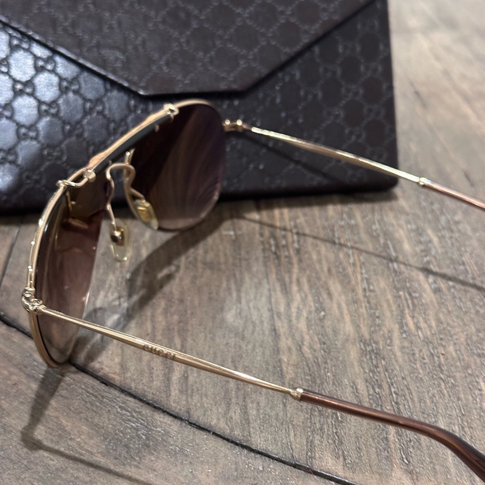 Authentic Gucci Gold Aviator Sunglasses with Purple Lenses - Picture 5 of 5